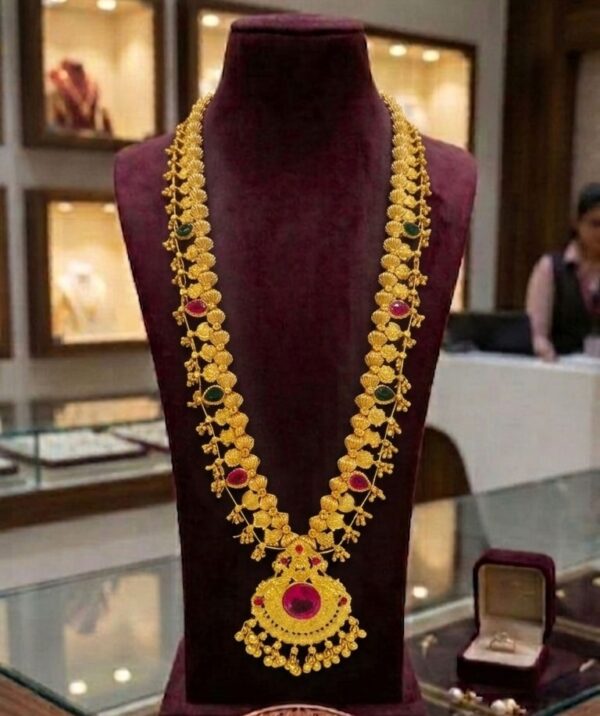 Traditional 32 Panadi Kolhapuri Saaj with Ruby Stone Pendant | Premium Gold Finish